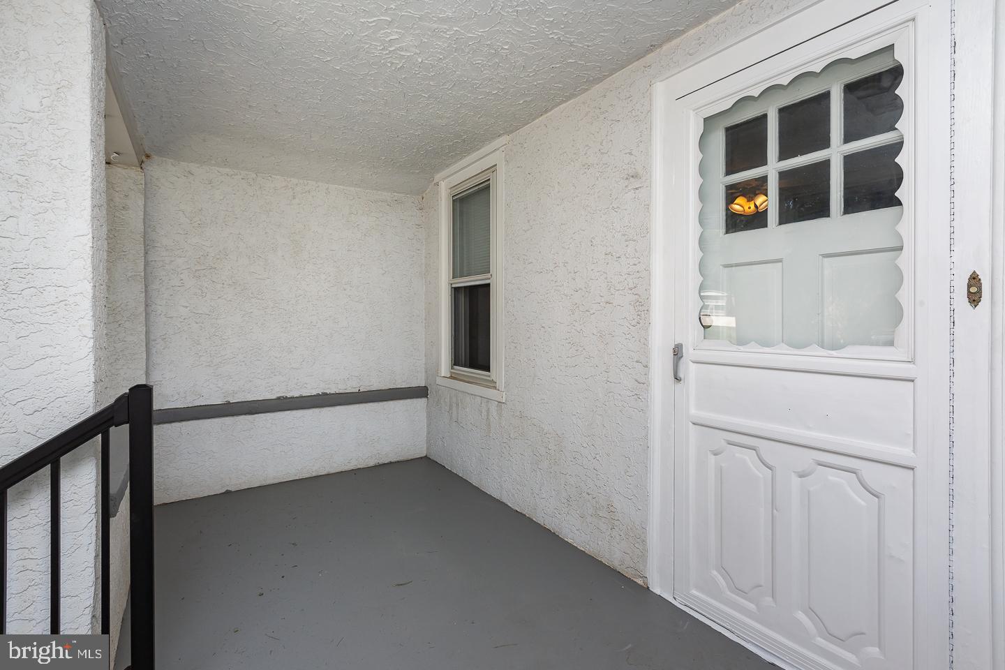 334 E Conestoga Rd Property Photo 7