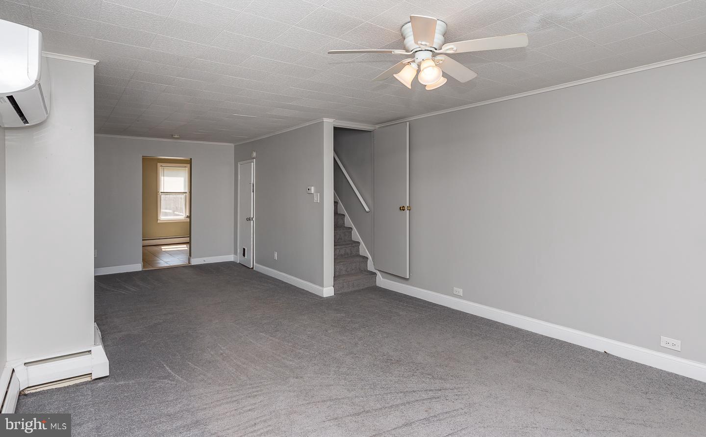 334 E Conestoga Rd Property Photo 9