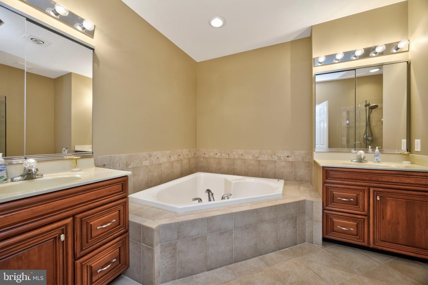 40 Sagewood Dr #162 Property Photo 21