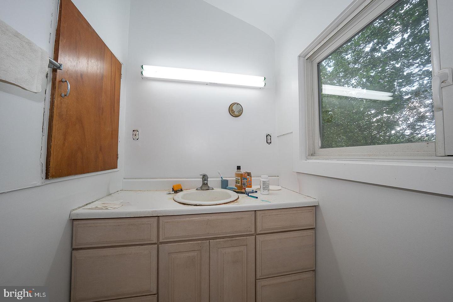 1011 N Valley Rd Property Photo 25
