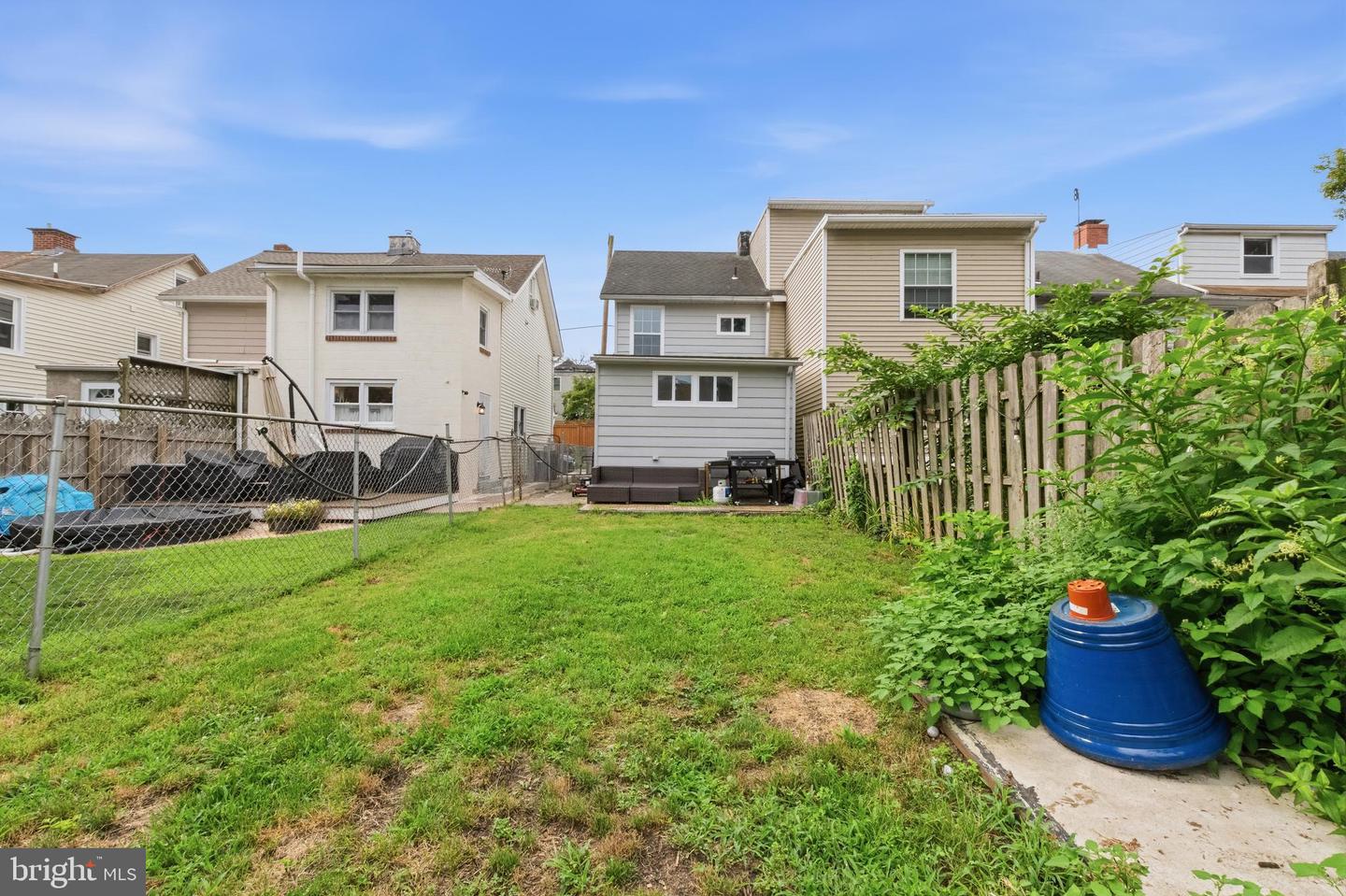 16 Morgan St Property Photo 6