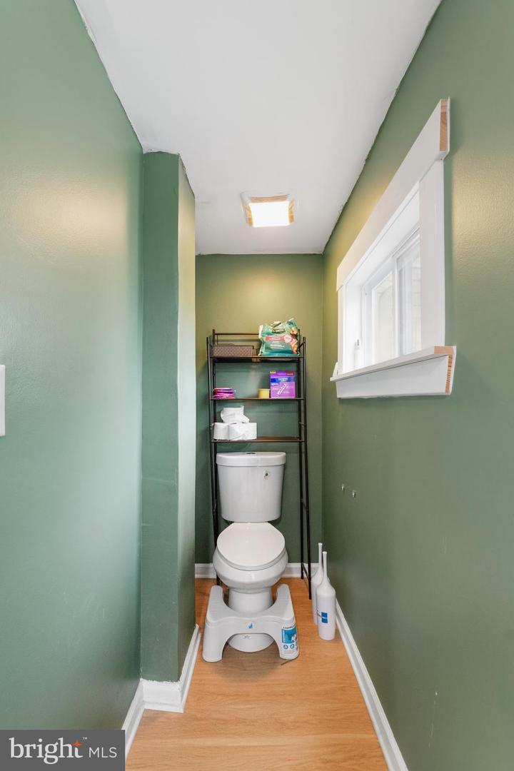 16 Morgan St Property Photo 18