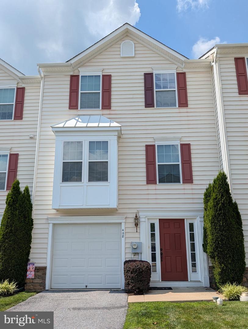 408 LAROSE DR #408