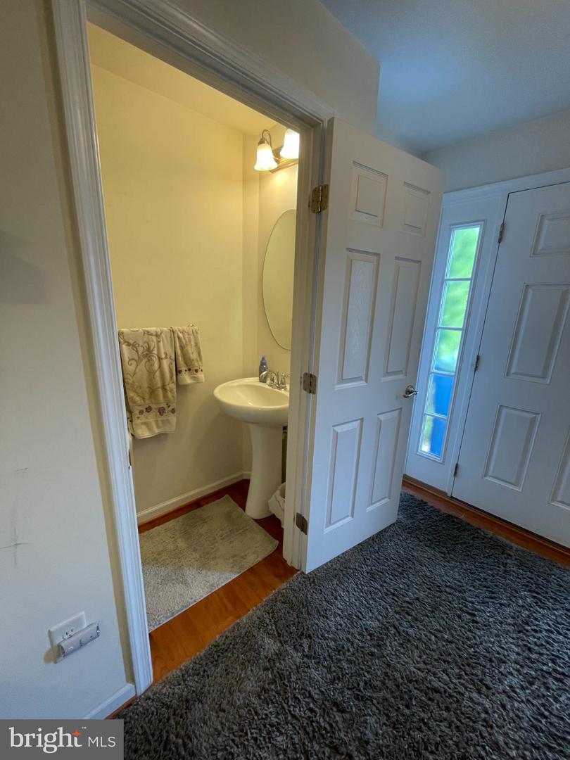 408 Larose Dr #408 Property Photo 4