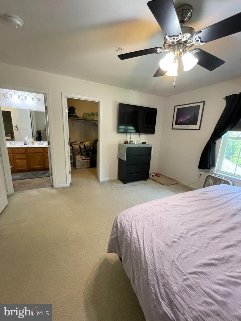 408 Larose Dr #408 Property Photo 22