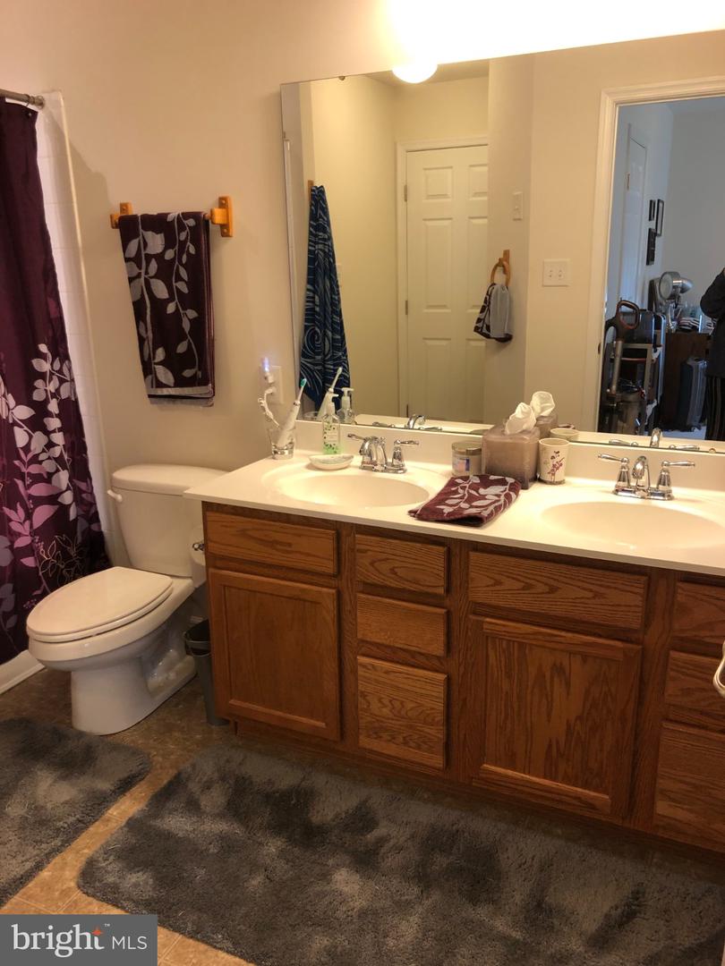 408 Larose Dr #408 Property Photo 24