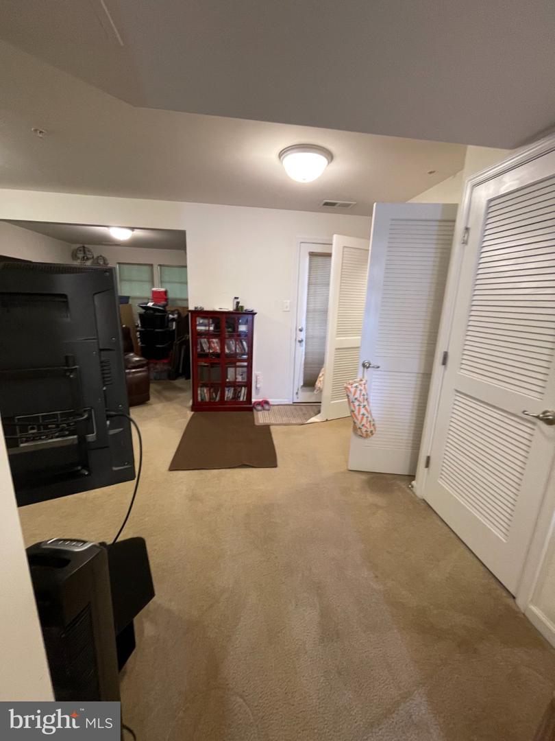 408 Larose Dr #408 Property Photo 30