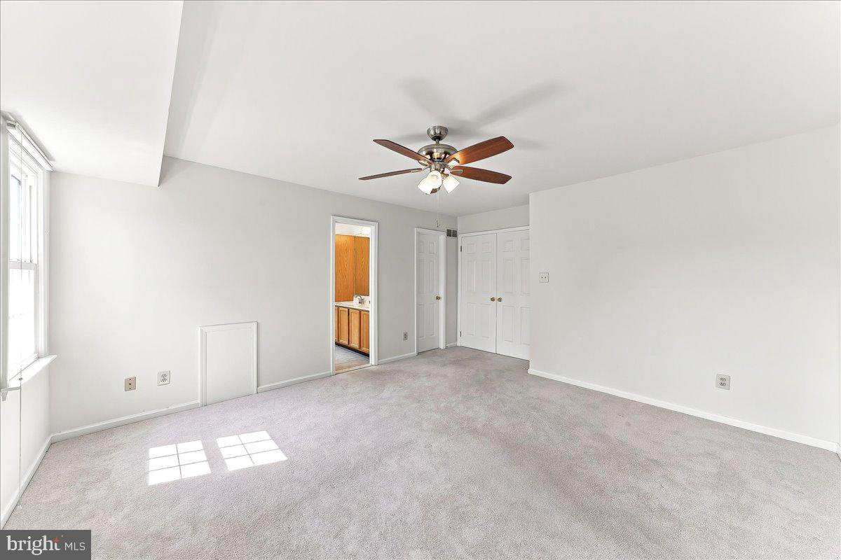 919 Samantha Cir Property Photo 19