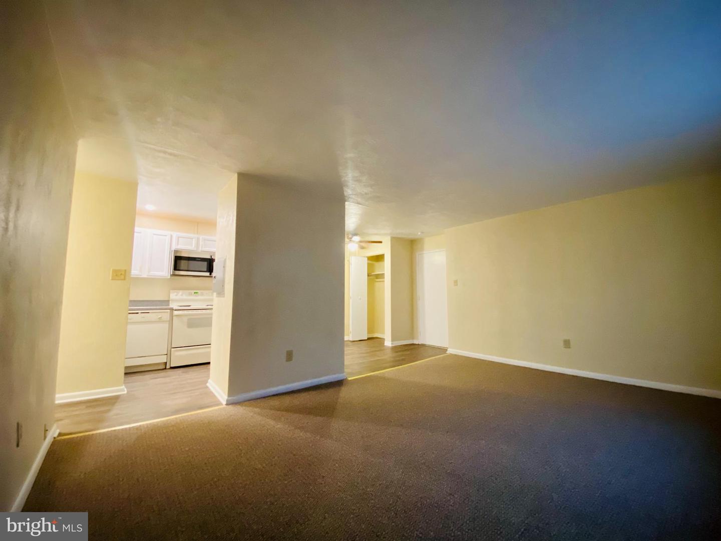 120 N Penn St #a11 Property Photo 4
