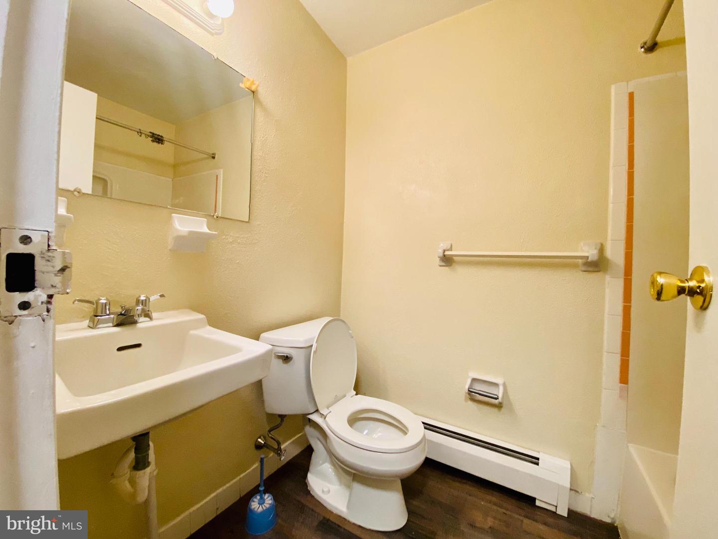 120 N Penn St #a11 Property Photo 7