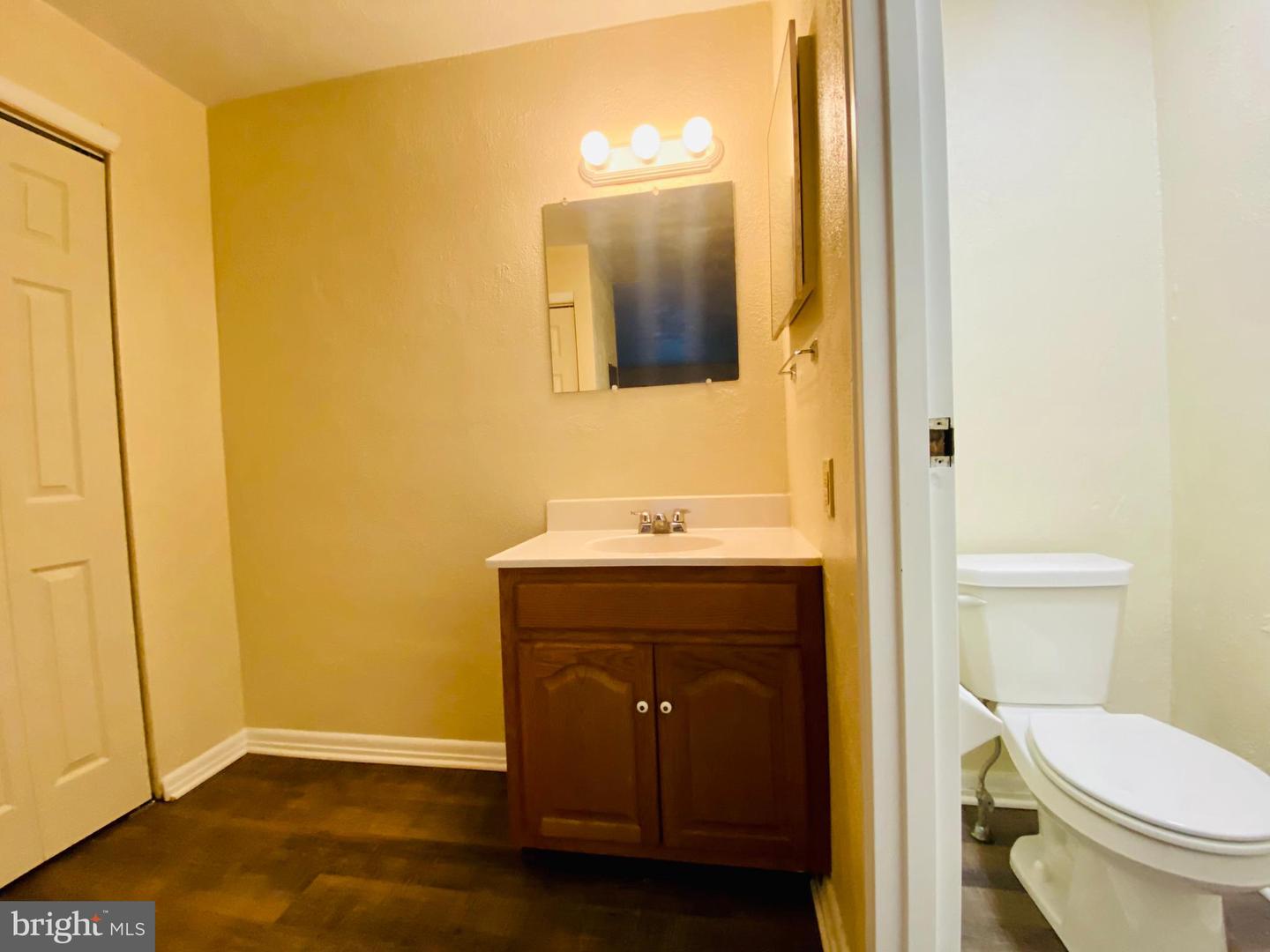 120 N Penn St #a11 Property Photo 11