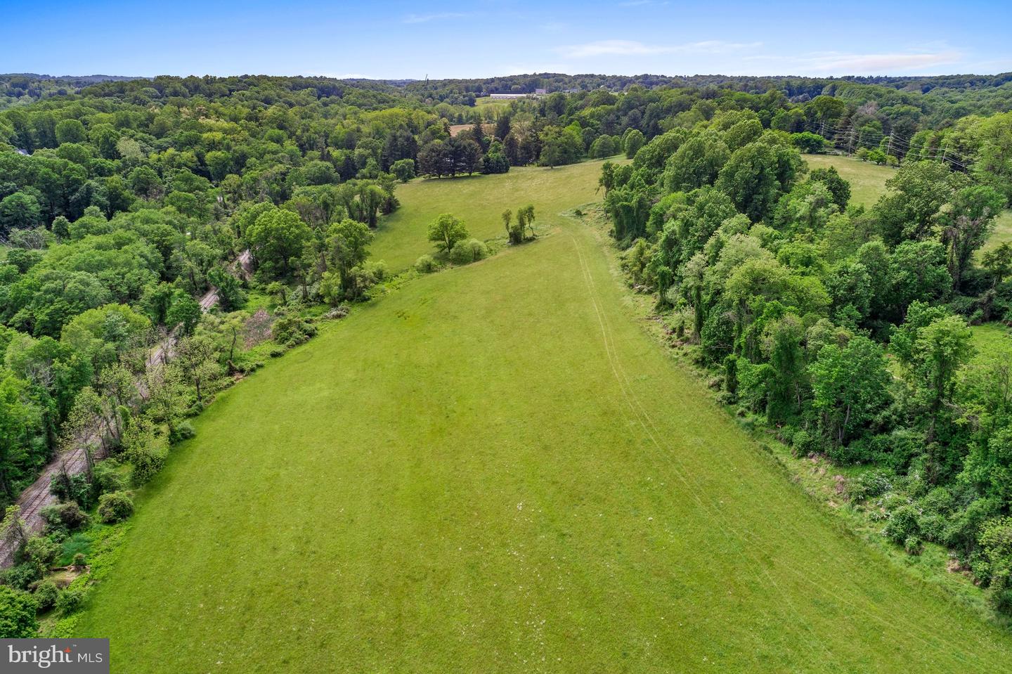 470 Hillendale Rd Property Photo 3