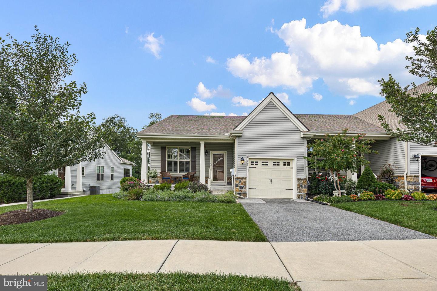 125 Harlow Pointe Ct Property Photo 1