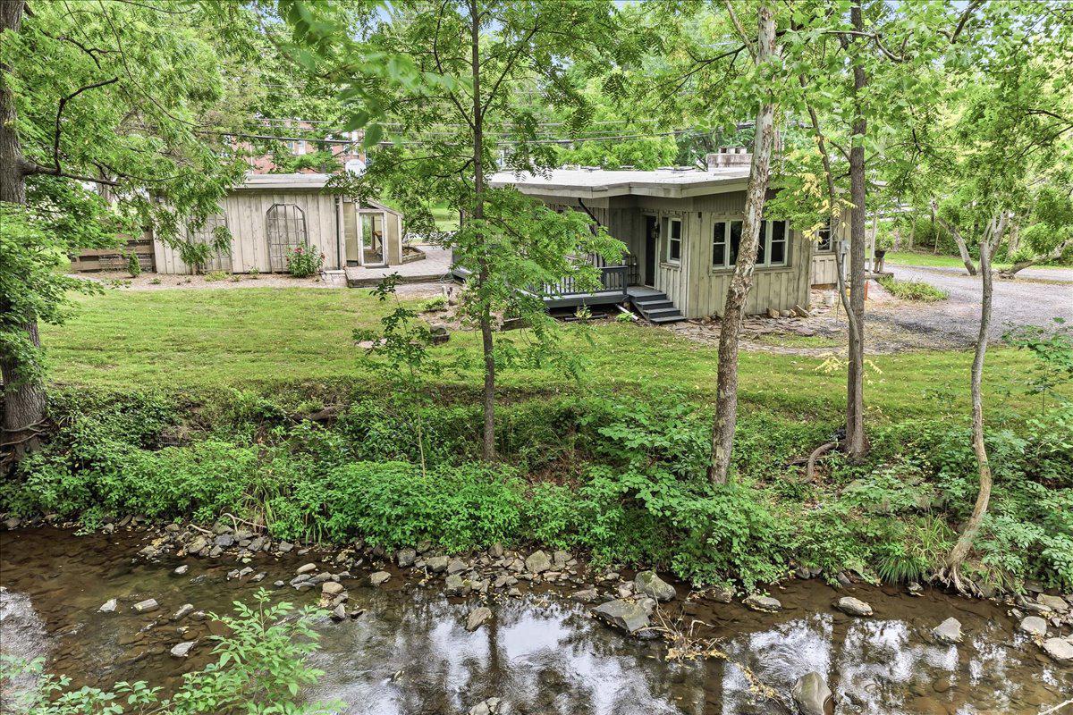 3671 Saint Peters Rd Property Photo 28