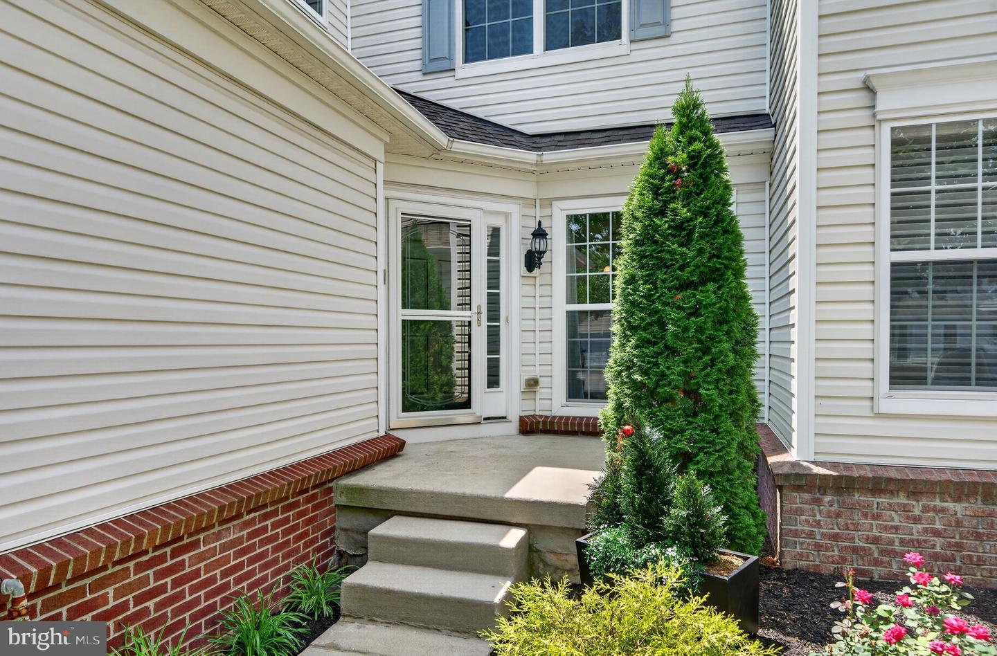 228 N Caldwell Cir Property Photo 6