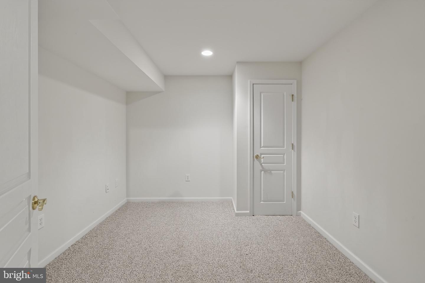 228 N Caldwell Cir Property Photo 53