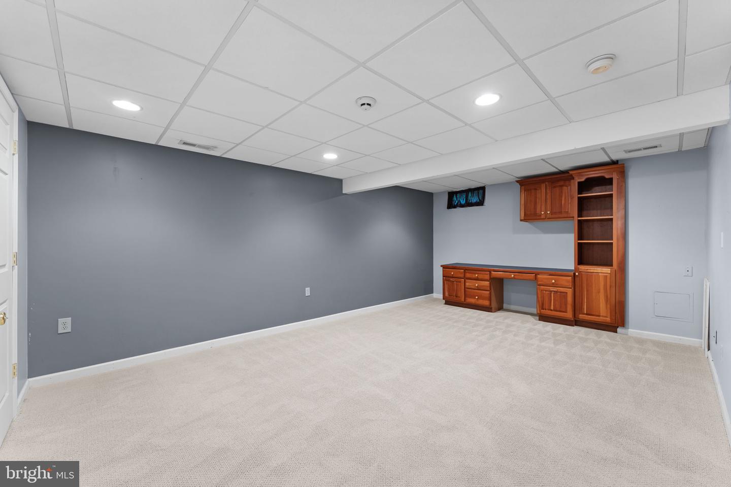 158 Weybridge Dr Property Photo 29
