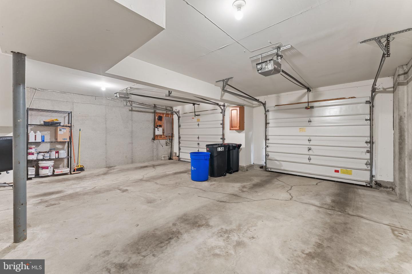 158 Weybridge Dr Property Photo 32