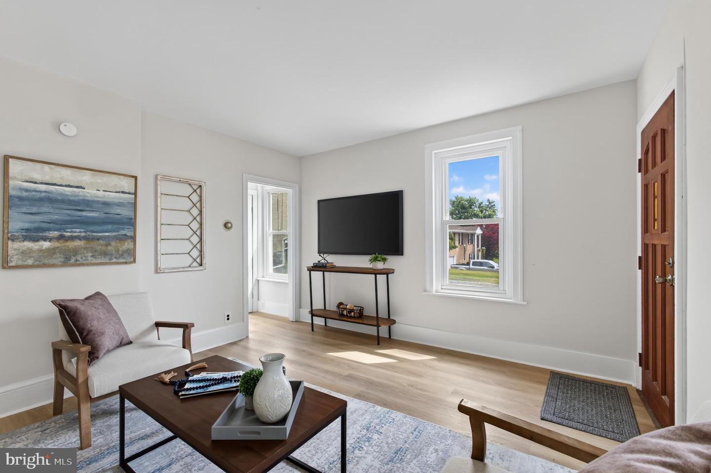 149 Poplar St Property Photo 3