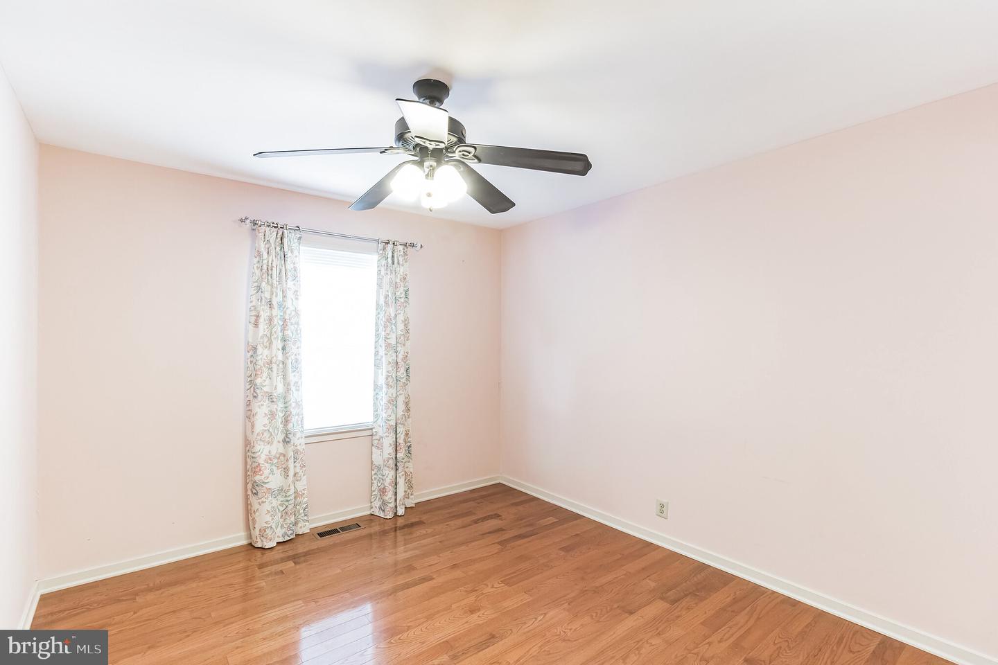 48 Stonehurst Ct Property Photo 14