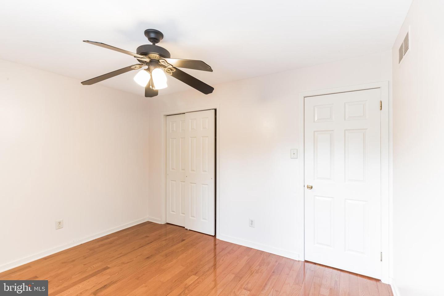 48 Stonehurst Ct Property Photo 15