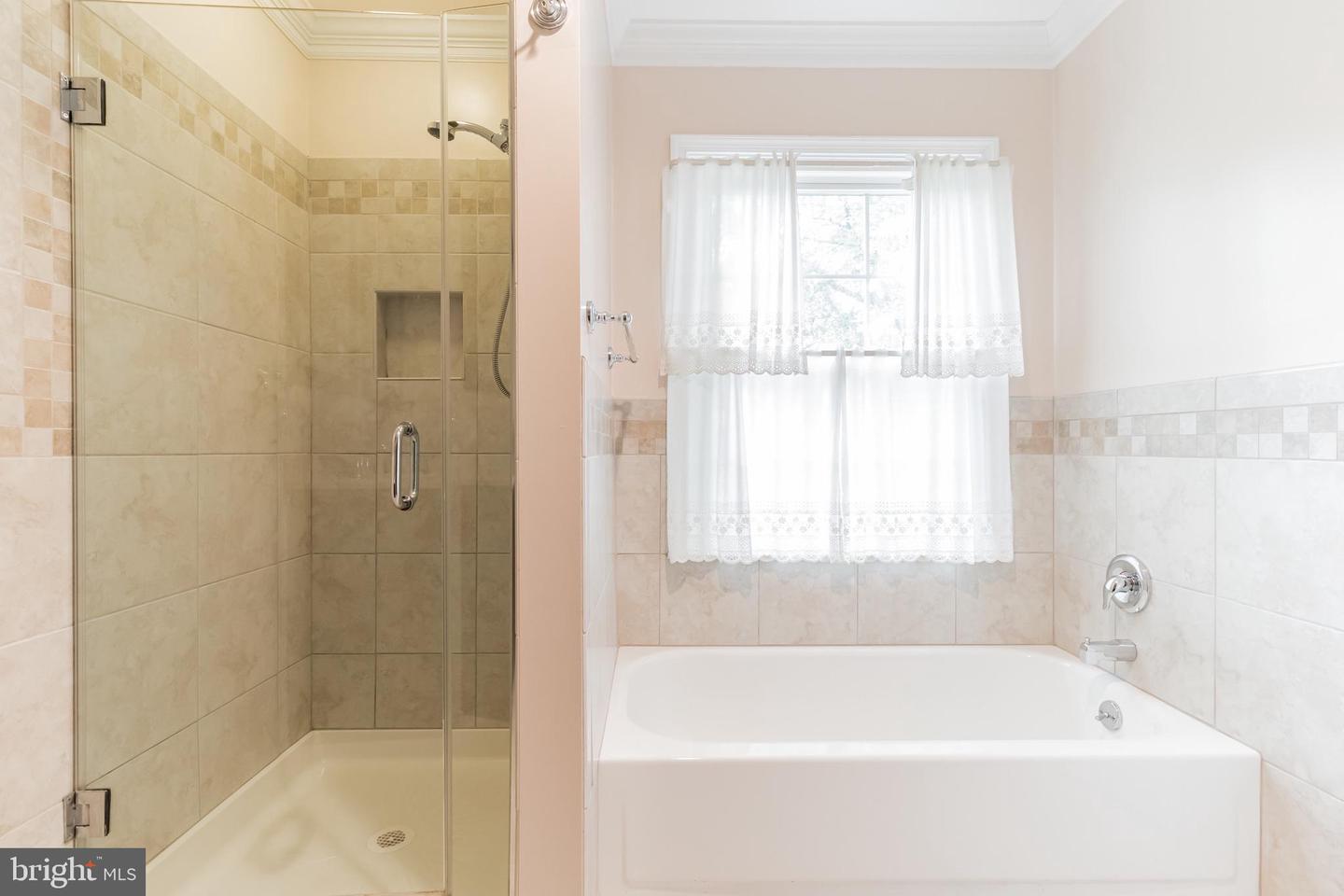 48 Stonehurst Ct Property Photo 19