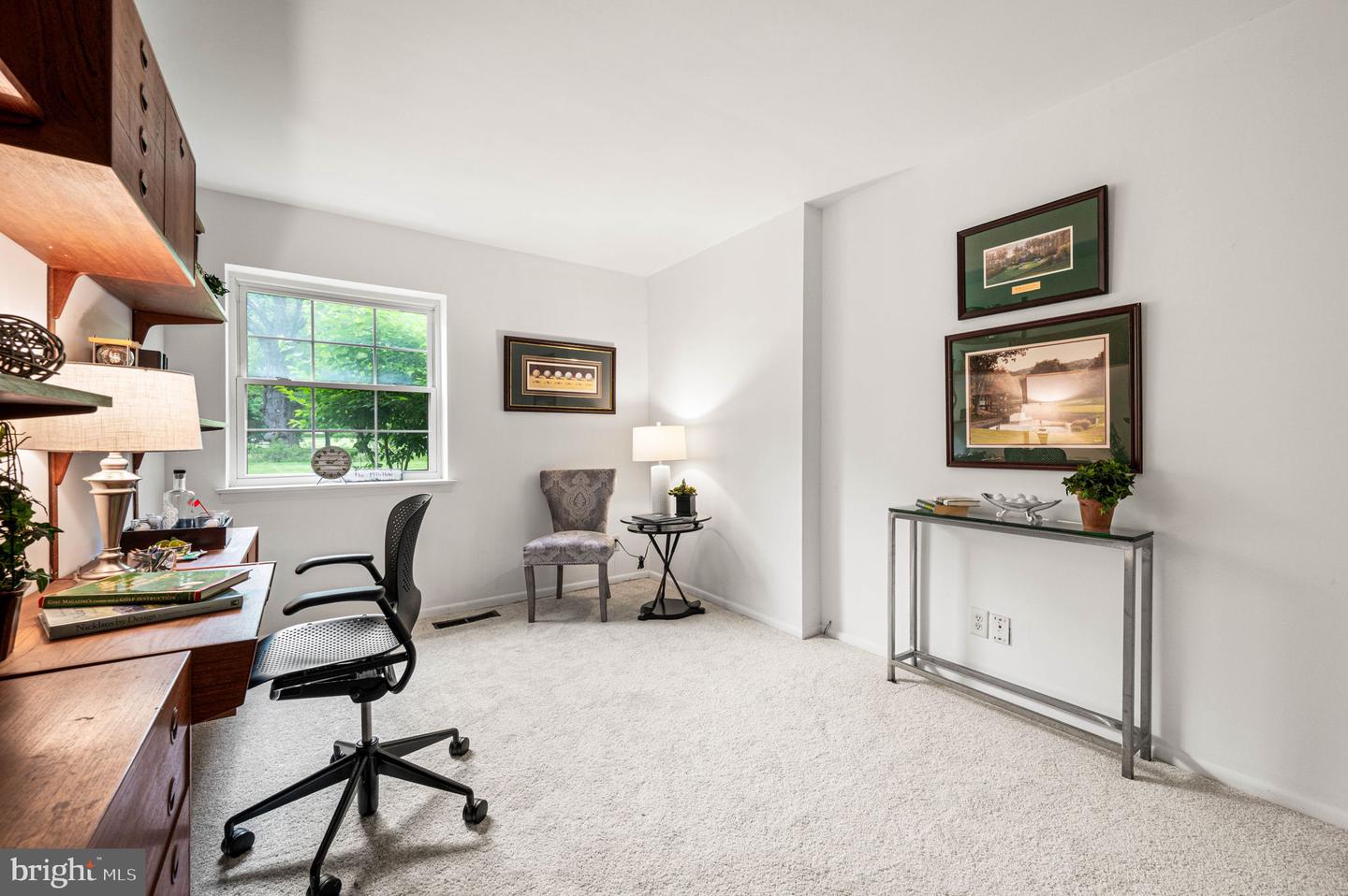 180 Drummers Ln Property Photo 15