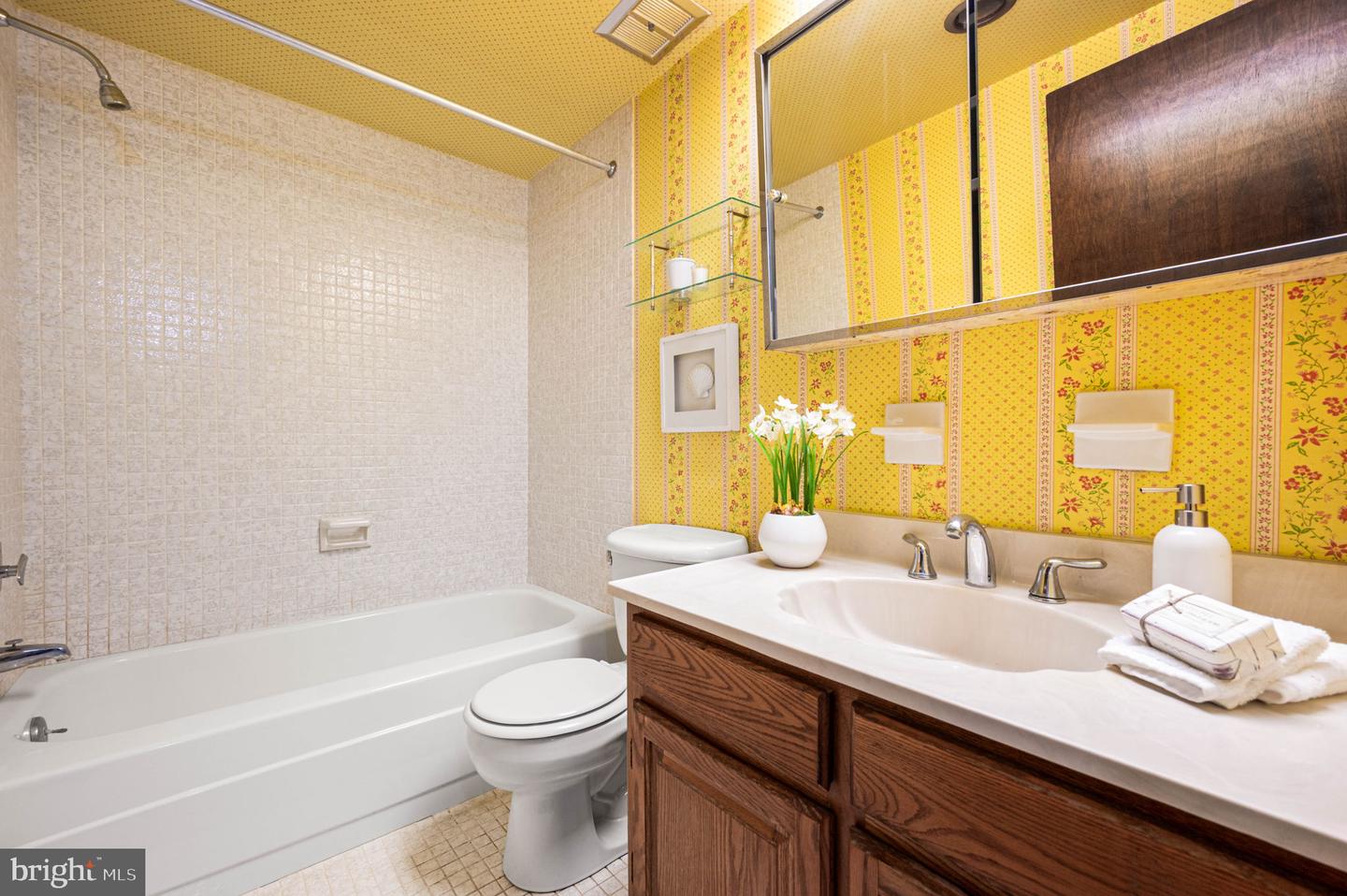 180 Drummers Ln Property Photo 16