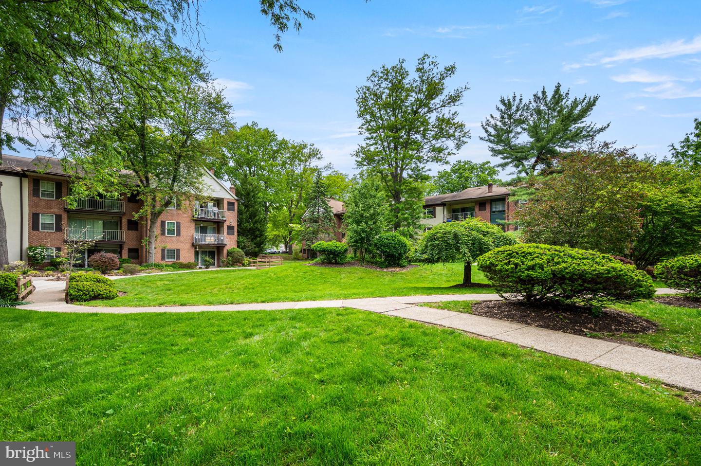 180 Drummers Ln Property Photo 27