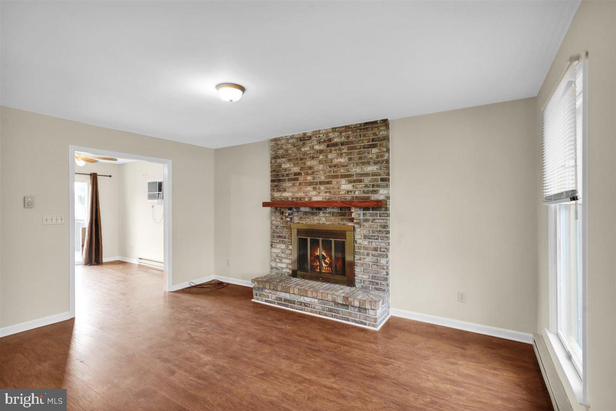 447 Cahill Cir Property Photo 4