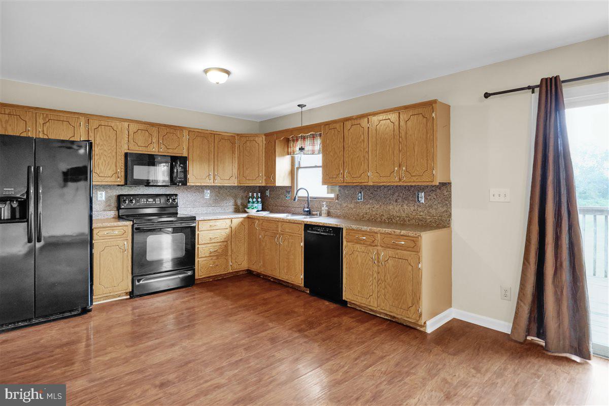 447 Cahill Cir Property Photo 6
