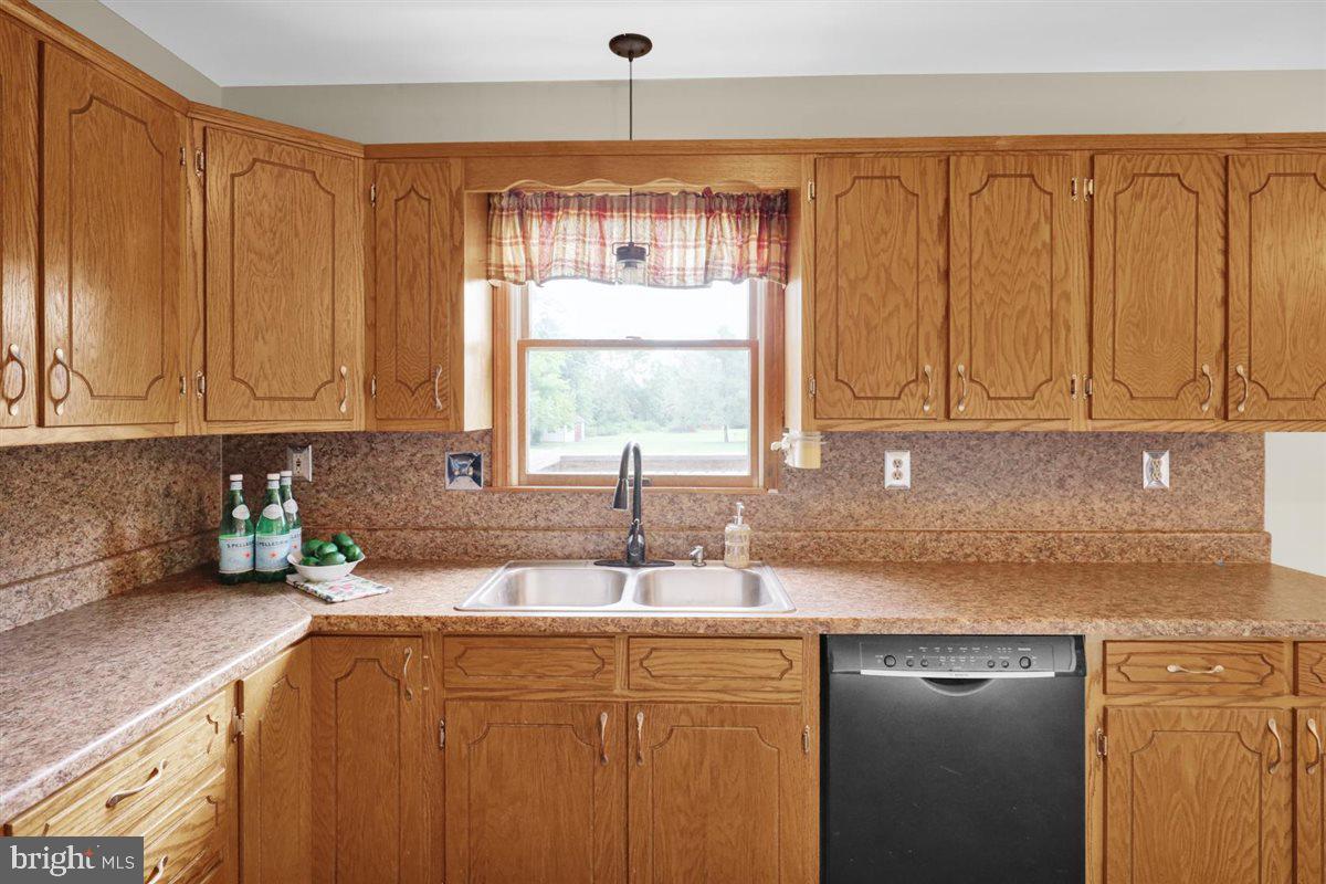 447 Cahill Cir Property Photo 8
