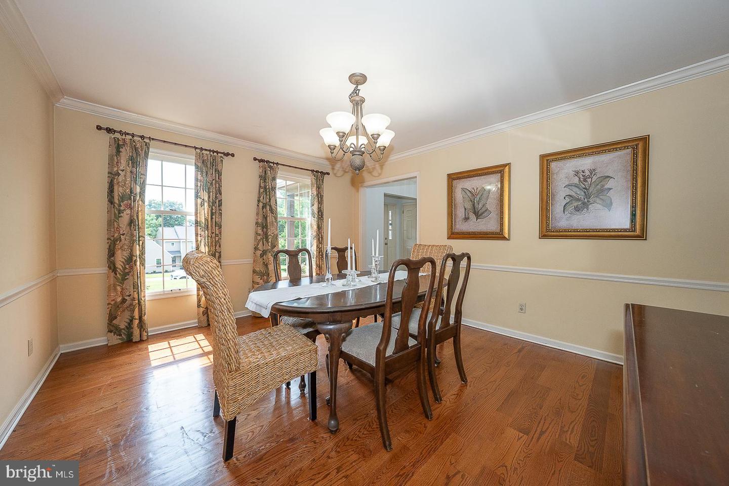 842 Penns Way Property Photo 7