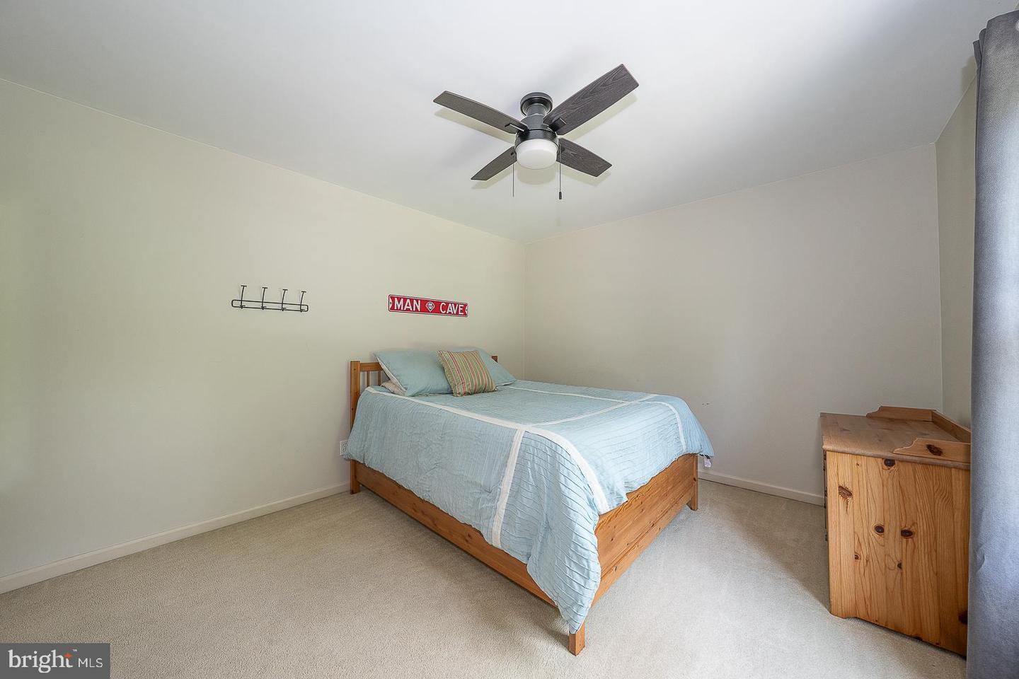 842 Penns Way Property Photo 25