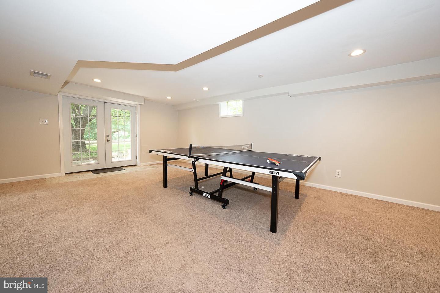 842 Penns Way Property Photo 33