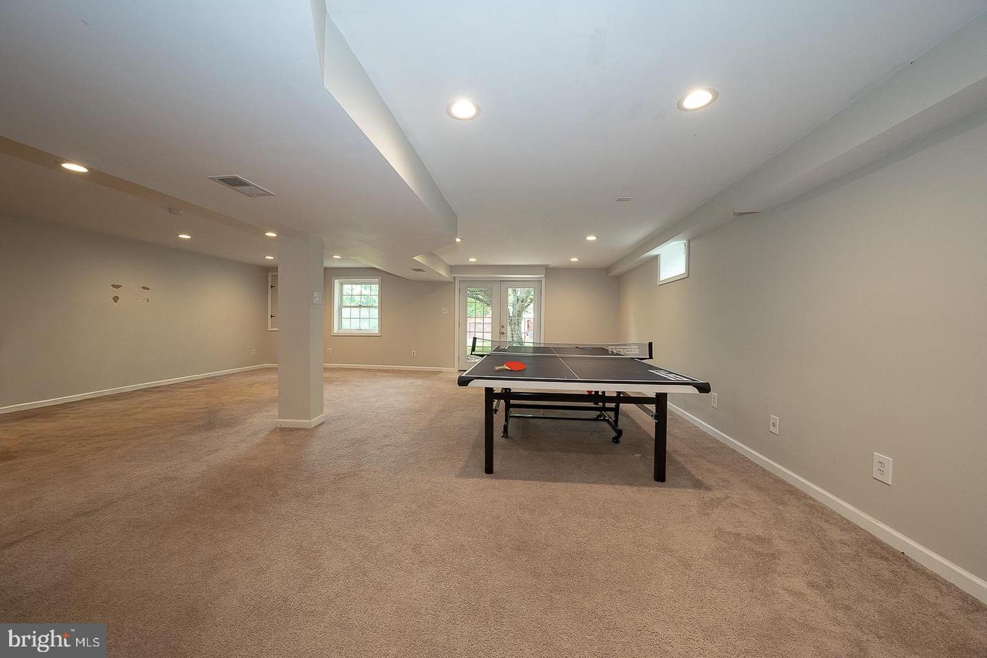 842 Penns Way Property Photo 34