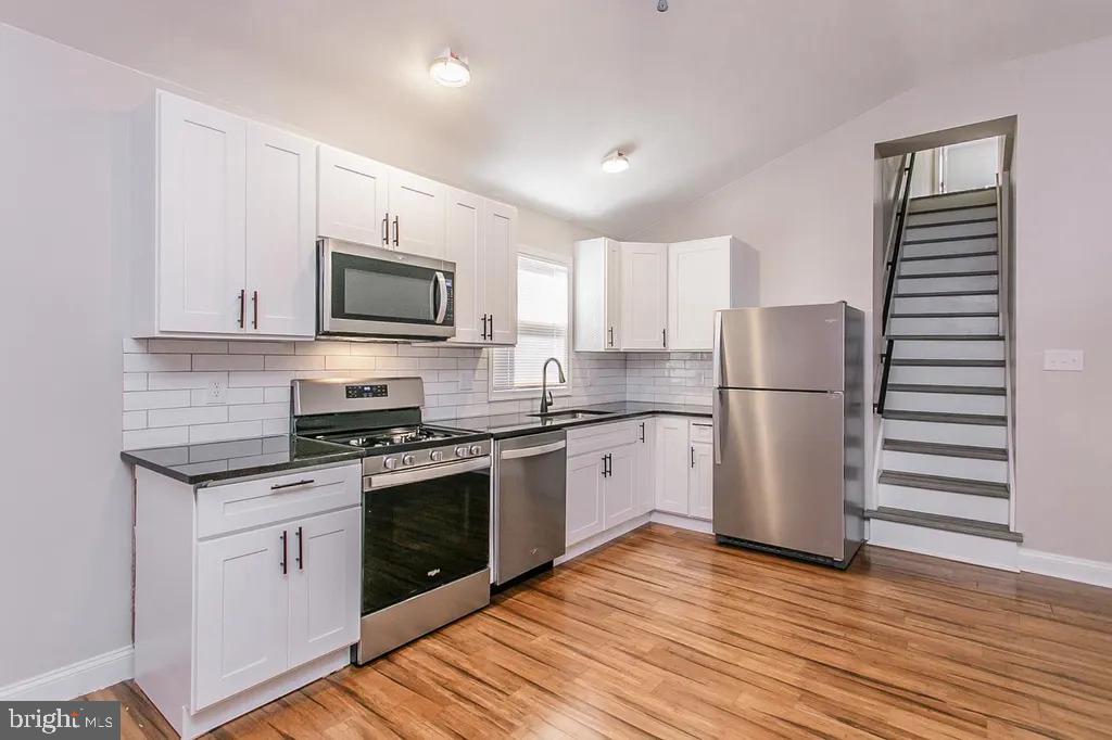 237 Franklin Property Photo 4