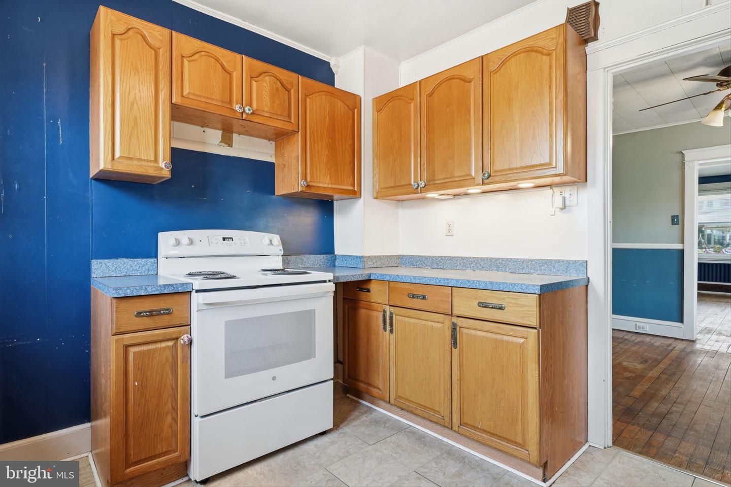 107 E Main St Property Photo 13