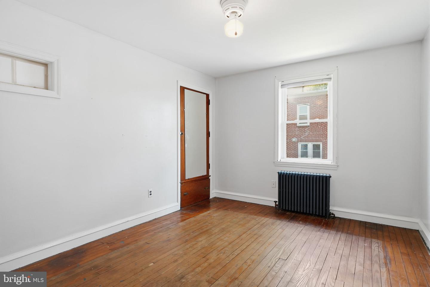 107 E Main St Property Photo 33