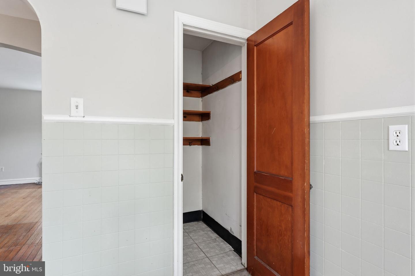 107 E Main St Property Photo 42