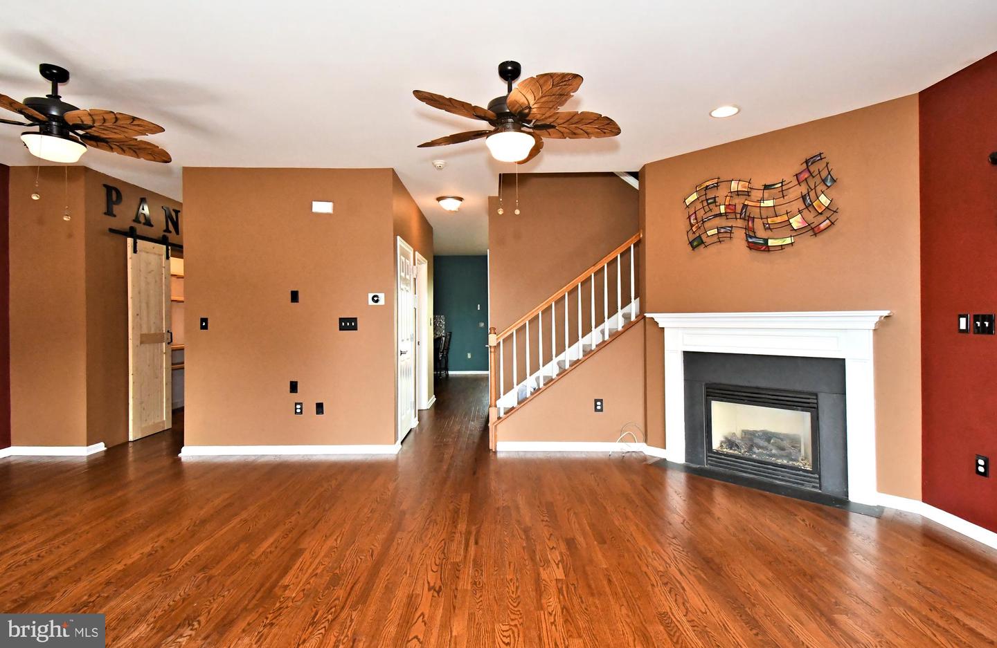 38 A Montclair Ave Property Photo 6