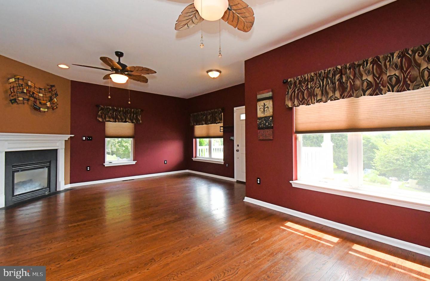 38 A Montclair Ave Property Photo 13