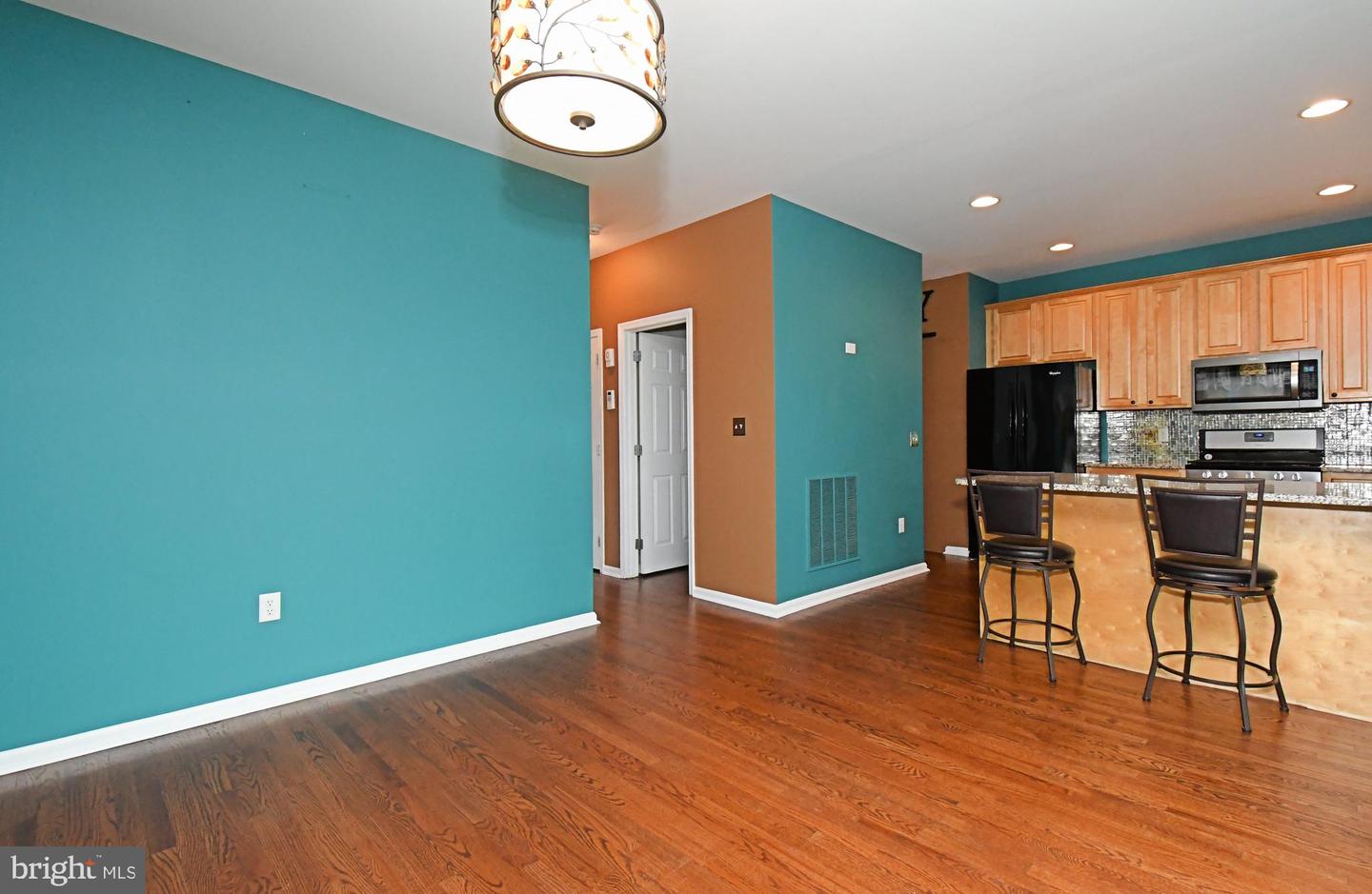 38 A Montclair Ave Property Photo 17