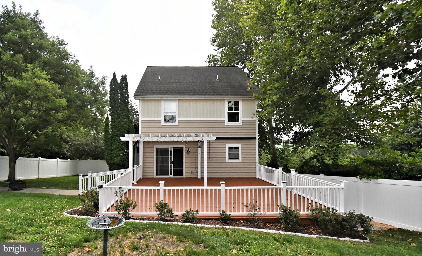 38 A Montclair Ave Property Photo 58