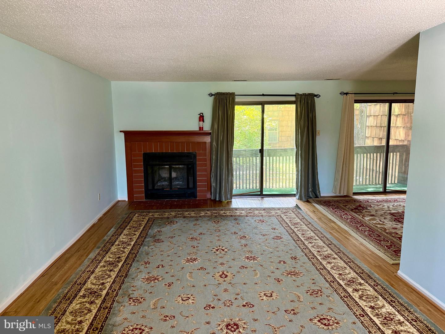 30 Hopkinson Ct #164 Property Photo 3