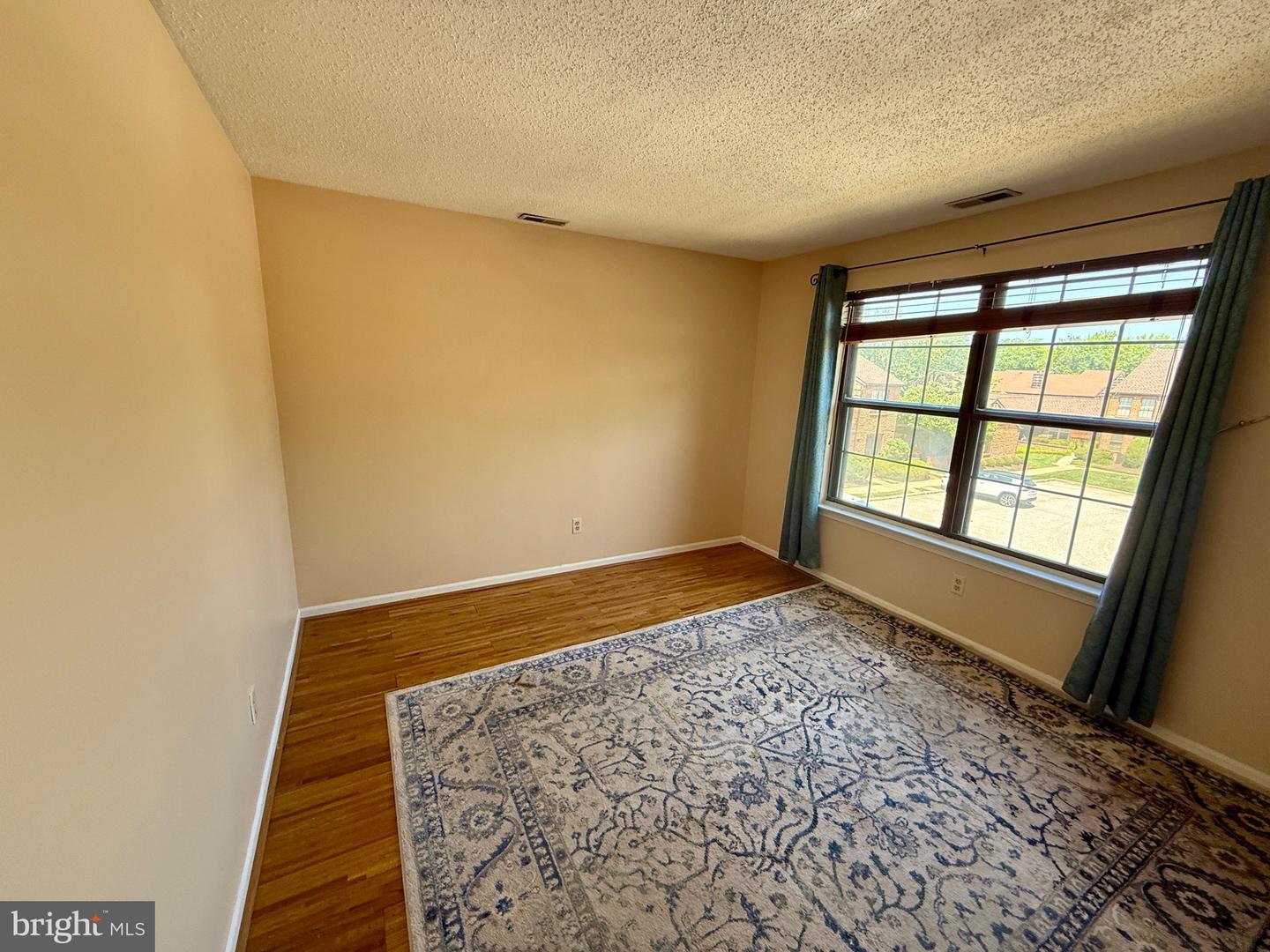 30 Hopkinson Ct #164 Property Photo 6