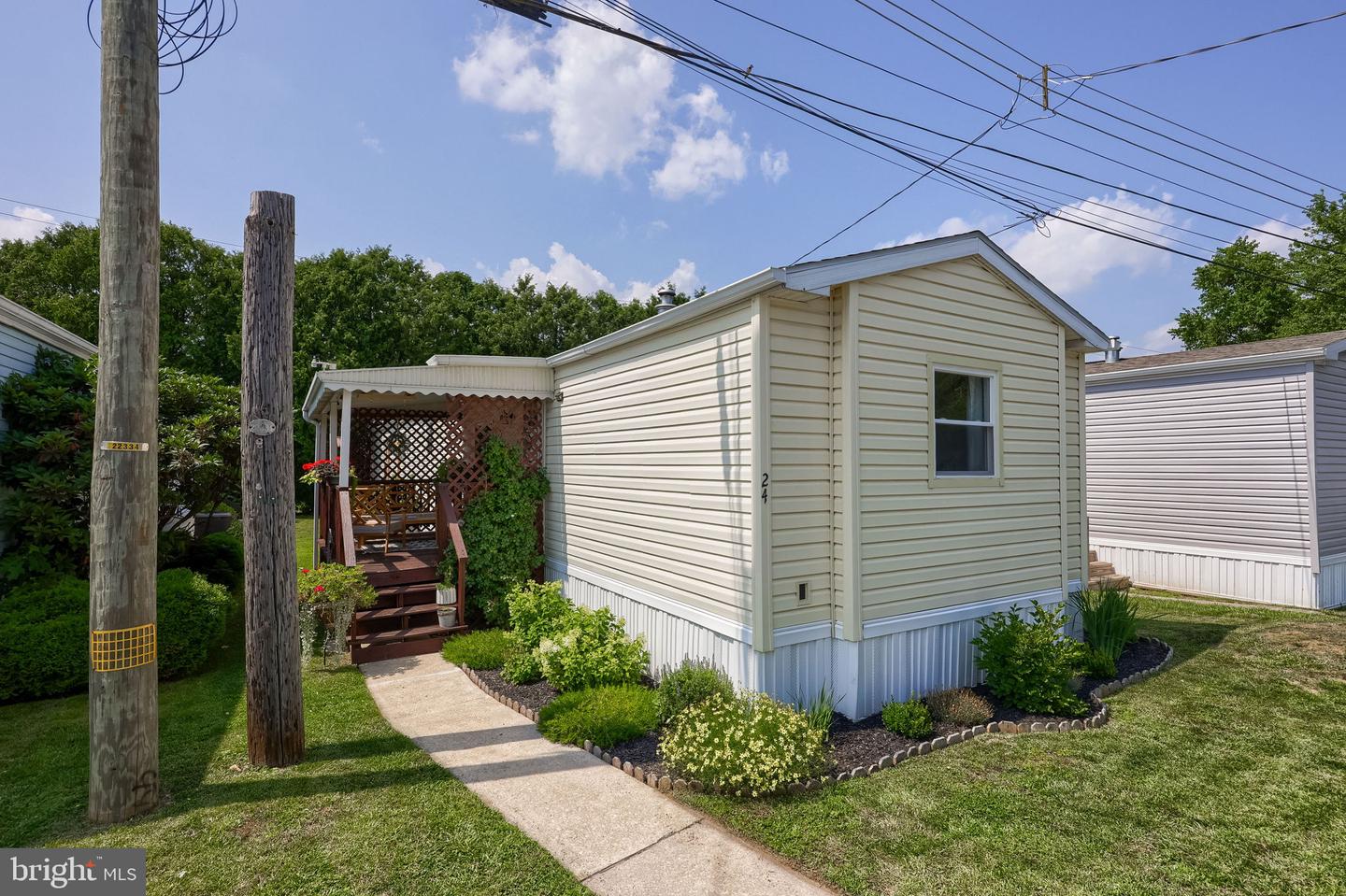 24 Highland Ct. Property Photo 1
