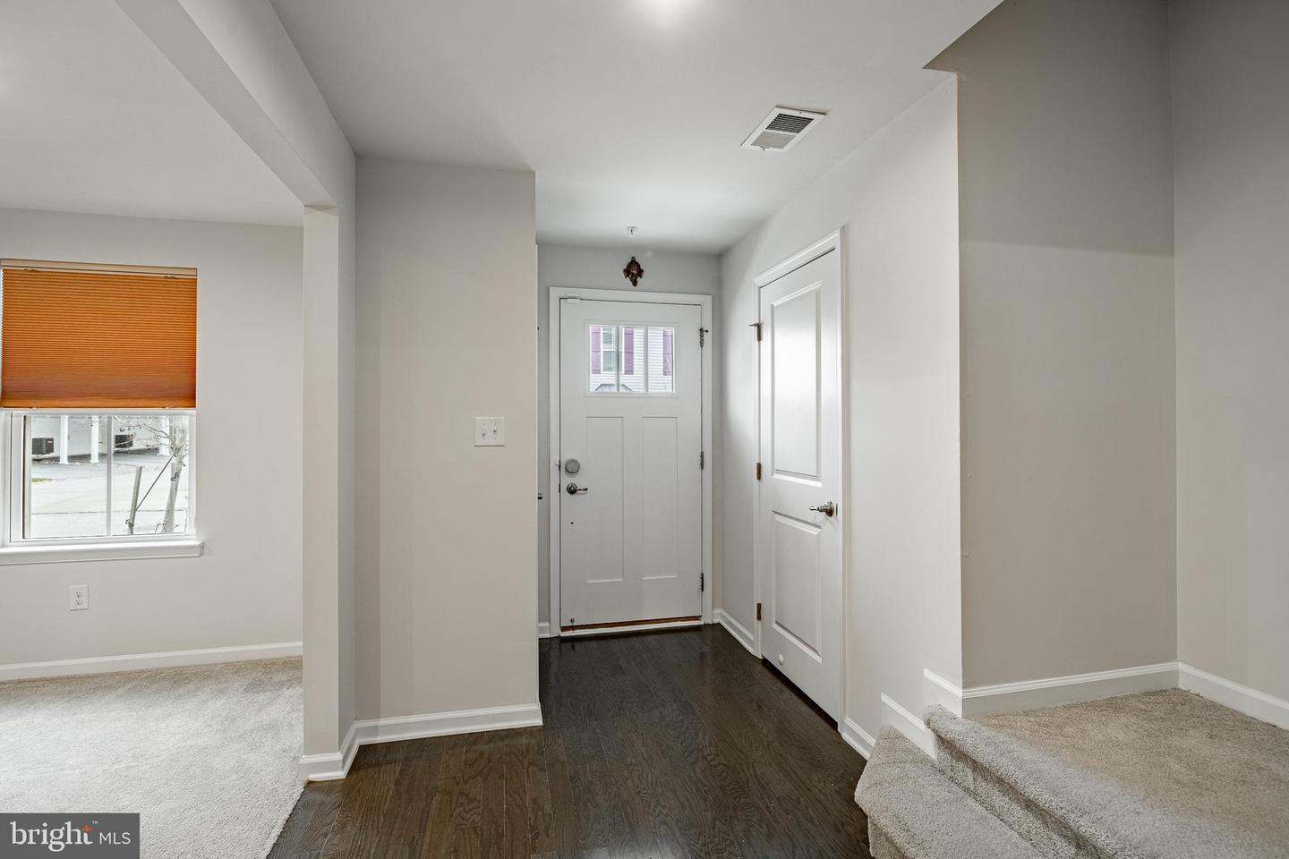 300 Blue Welsh St Property Photo 10