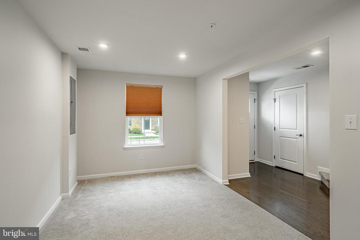 300 Blue Welsh St Property Photo 11