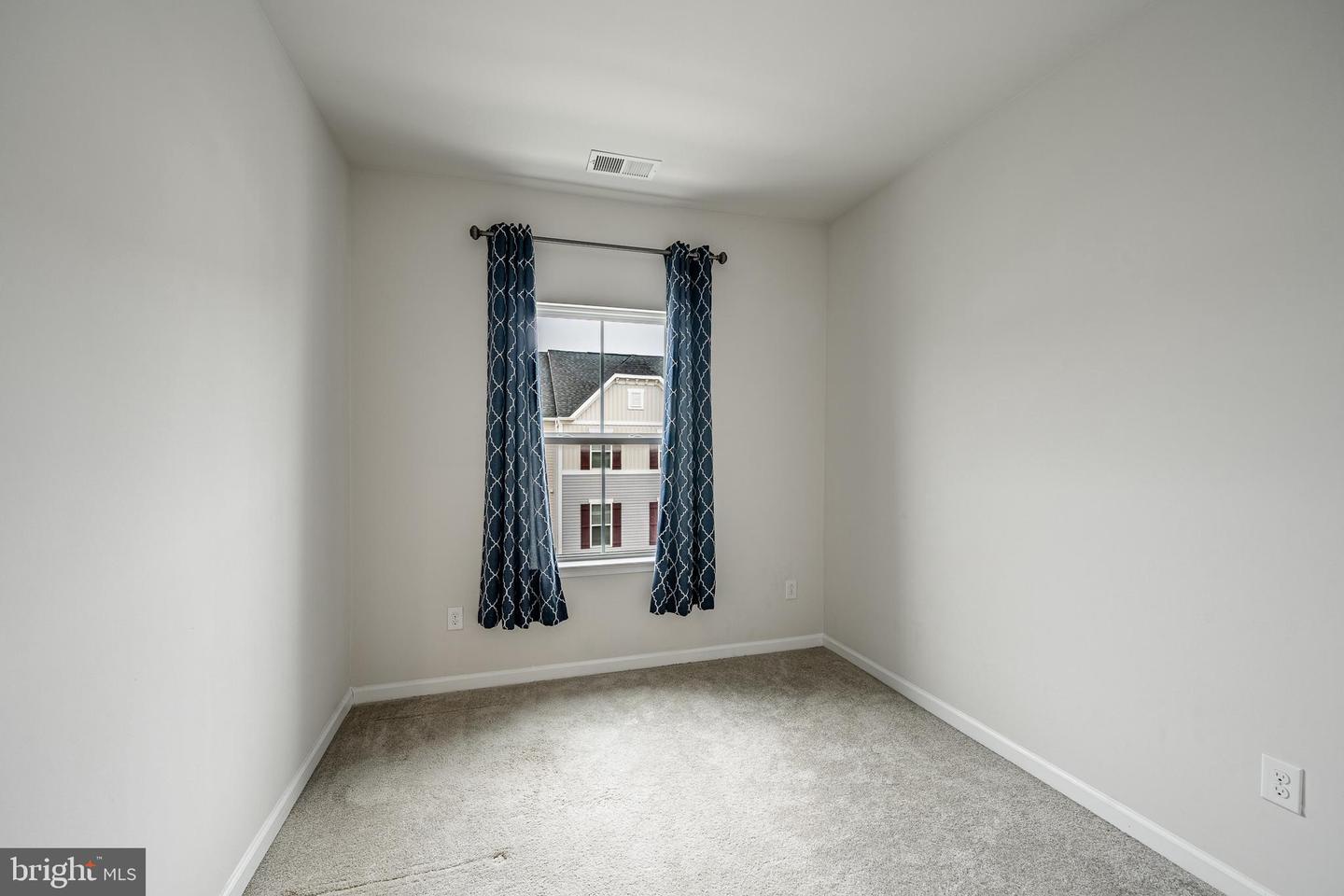 300 Blue Welsh St Property Photo 16